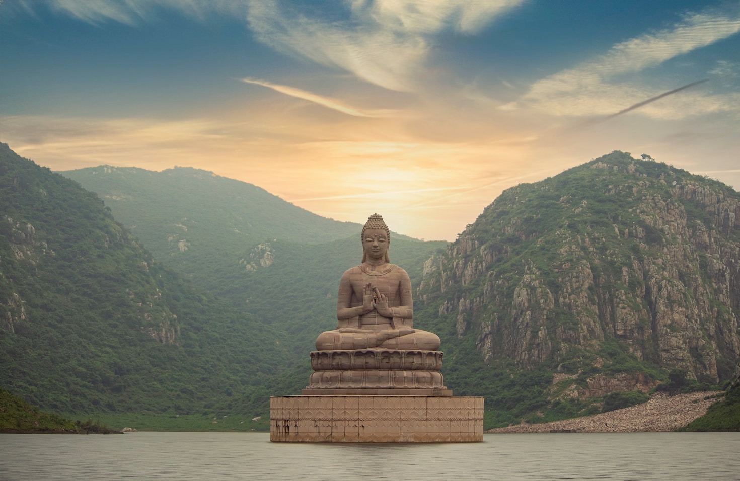 Cómo integrar la meditación en tu rutina diaria